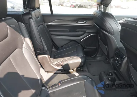 2021 Jeep Grand Cherokee L Limited 4X4 z USA, uszkodzony, nr VIN 1C4RJKBG0M8142947